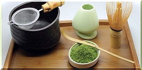 Utensils used during the tea ceremony